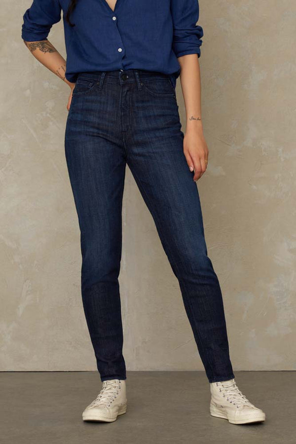 CHRISTINA HIGH | GORBI BLUE WORN