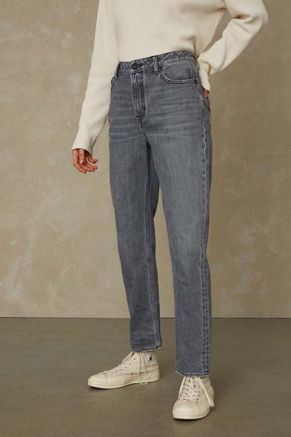 CAROLINE CROPPED | CLEAN CARSON FLINTSTONE GREY WORN