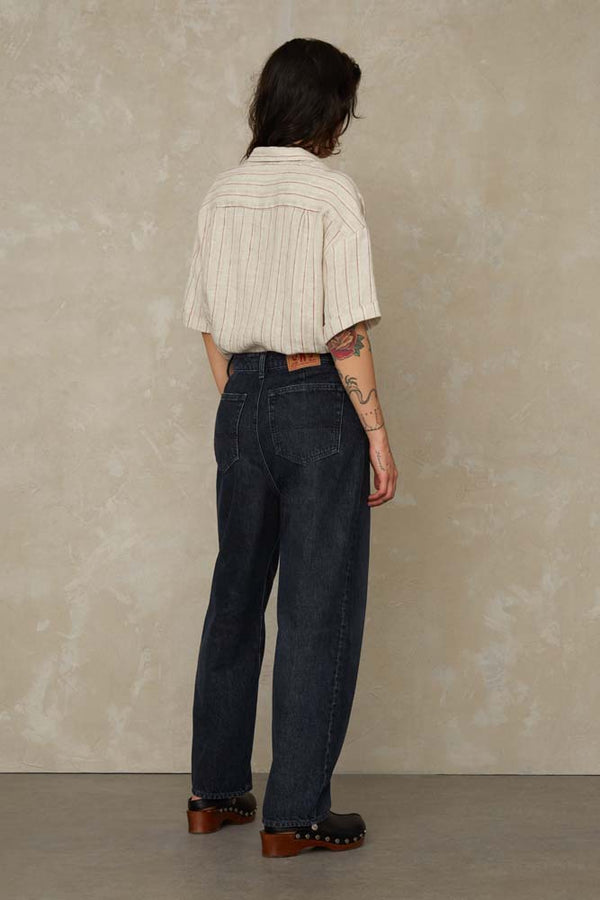 LEILA CROPPED | CLEAN BURGOS RECYCLED DARK