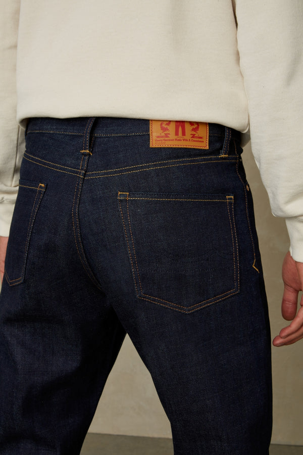 ROY SELVAGE | CLEAN EASY FADE INDIGO DRY