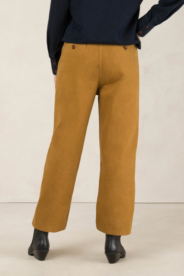 DARIA CROPPED | PEANUT