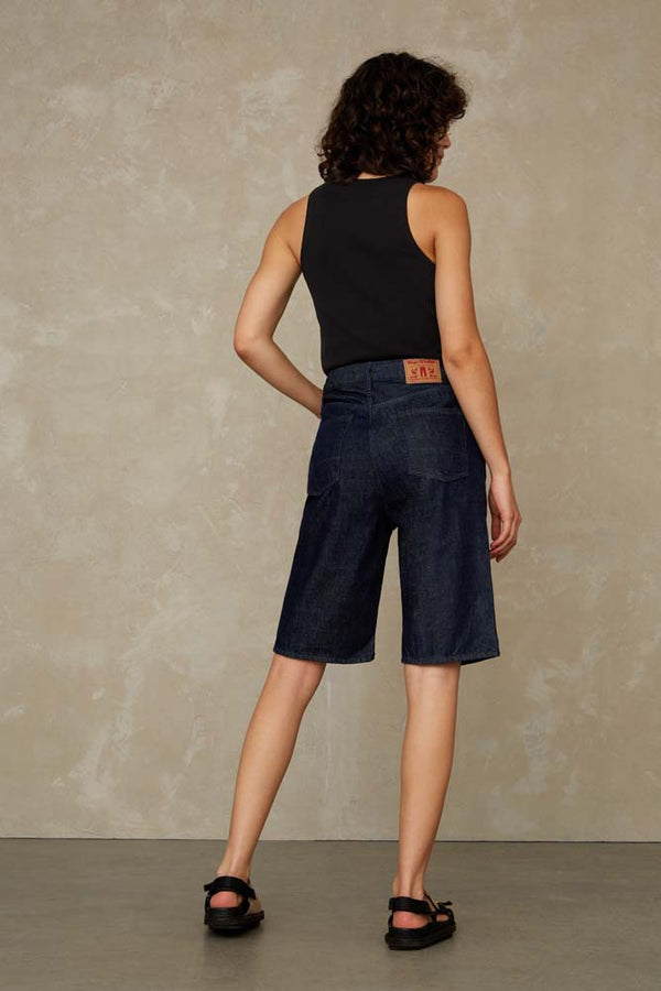 LIORA KNEE SHORT | GLEEN RINSE