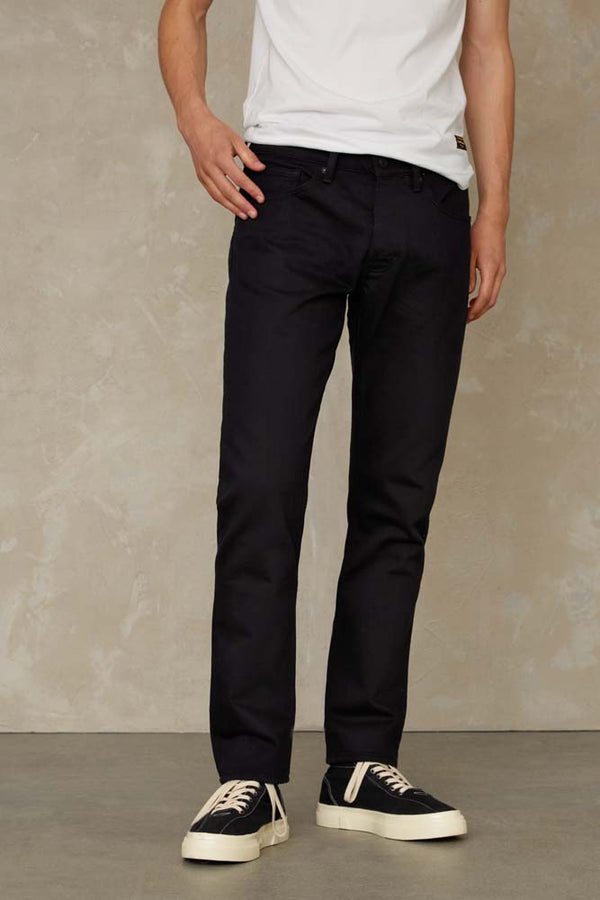 SILVIO | CLEAN MIGNON STAY BLACK