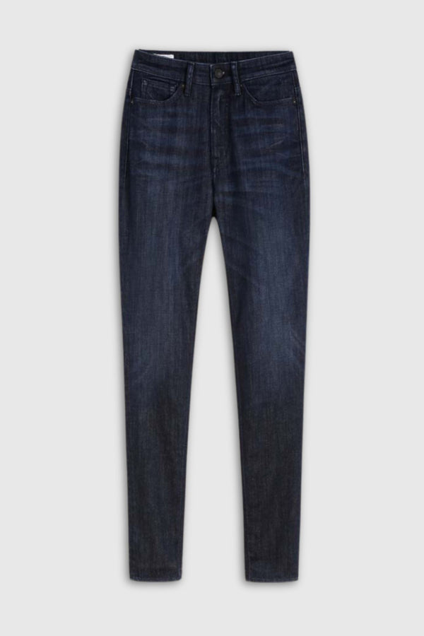 CHRISTINA HIGH | GORBI BLUE WORN