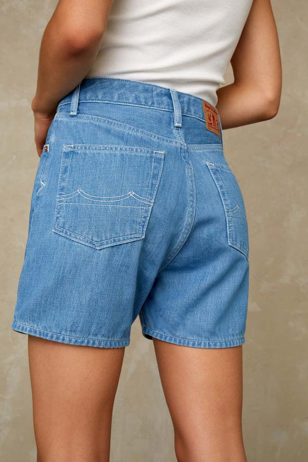 LIORA SHORT | CLEAN LIGHT