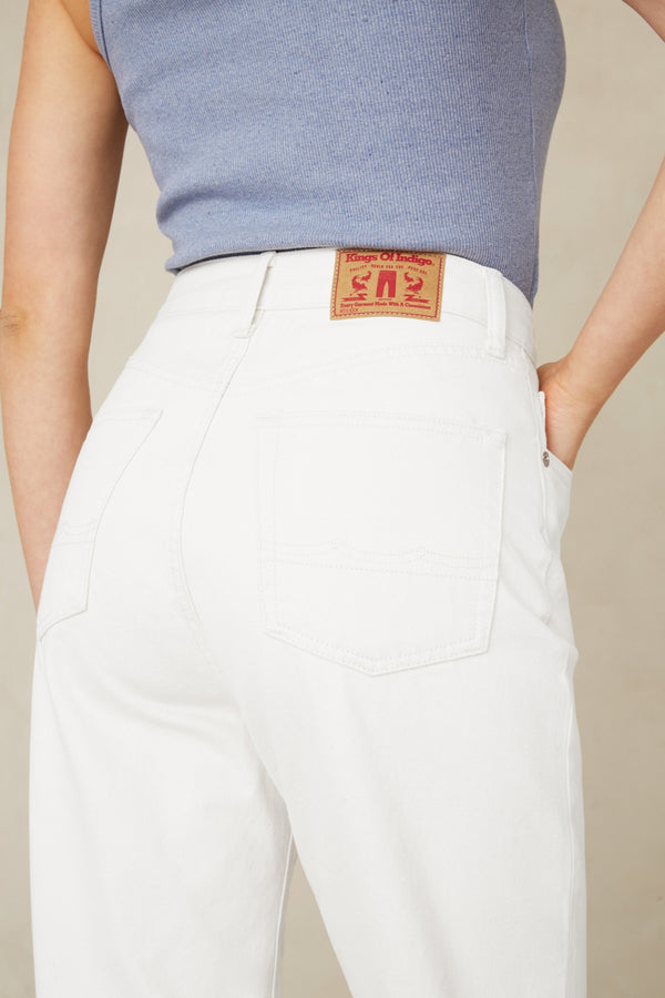 LIORA CROPPED | HOLO OPTICAL WHITE