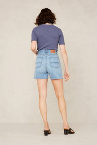 LIORA SHORT | SANIBEL LIGHT