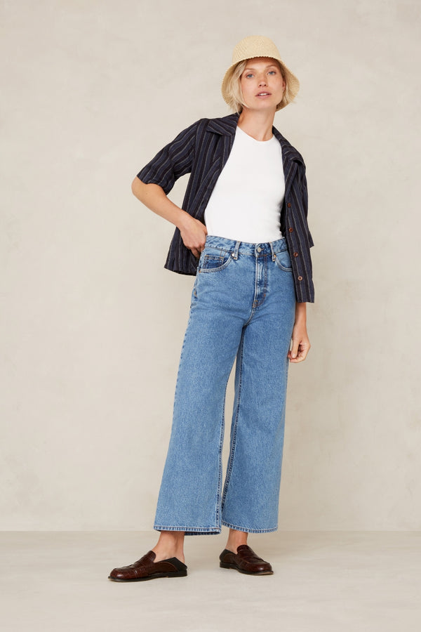 ELISABETH CROPPED | CLEAN HOLO MID VINTAGE