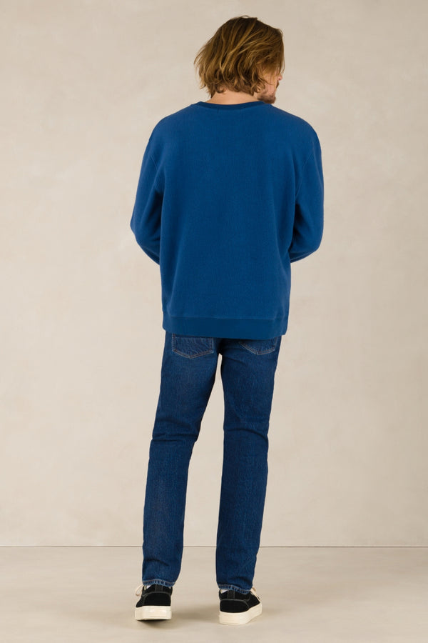 NEIL | ELECTRIC BLUE CARP