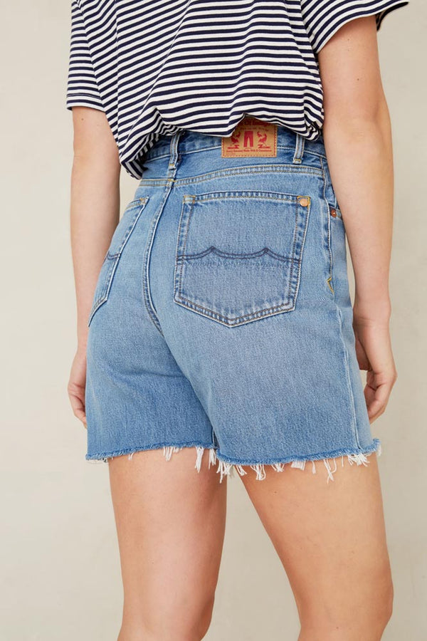 ALICE SHORT | VINTAGE LIGHT BLUE