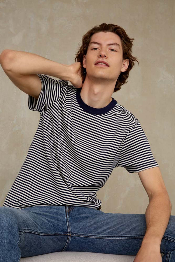 DARIUS | NAVY FINE STRIPE
