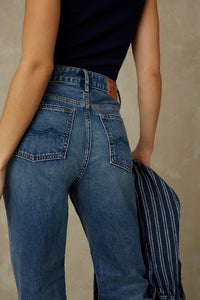 CAROLINE CROPPED | ECO HOLO VINTAGE LIGHT BLUE